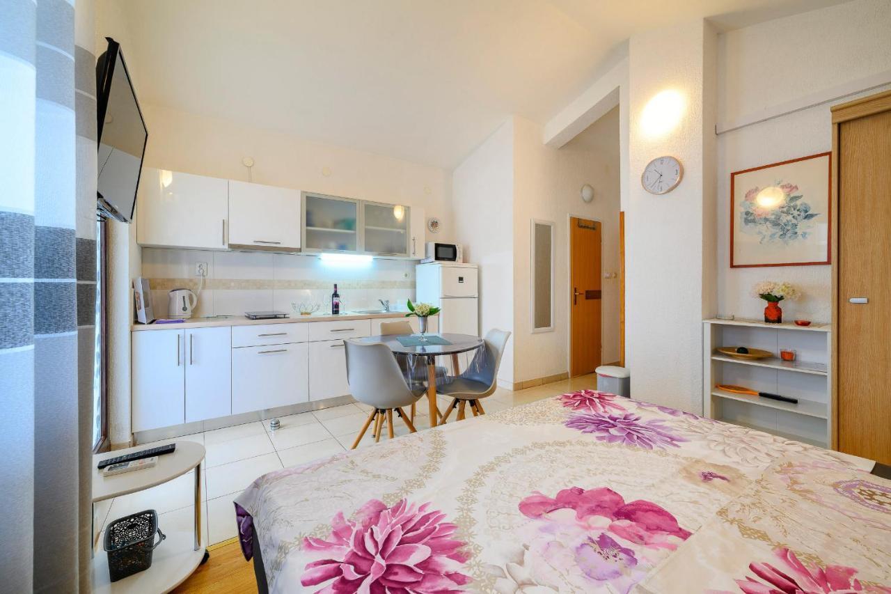 Stela Apartments Zablaće エクステリア 写真